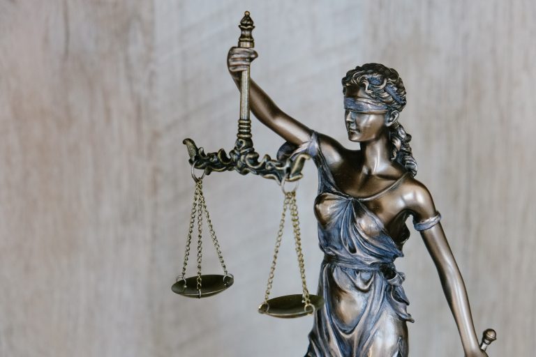 Divorce lawyer