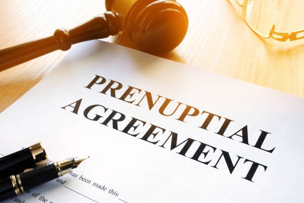 Prenuptial agreement lawyers in Ontario helping couples protect assets and define financial terms before marriage with fair legal agreements