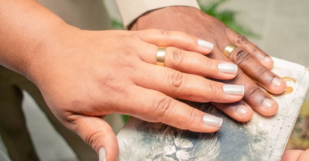 How Long Does a Divorce Take in Ontario? (The Real 2025 Timeline)